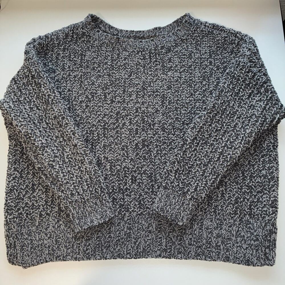 American Eagle Gray Sweater